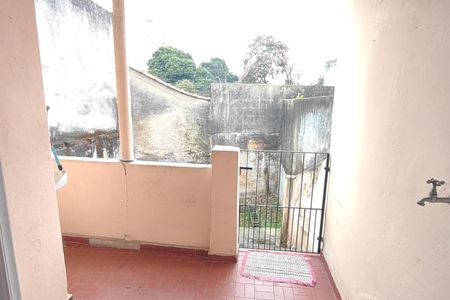 Casa à venda com 99m², 2 quartos e 2 vagas Casa à venda com 99m², 2 quartos e 2 vagasÁrea de Serviço