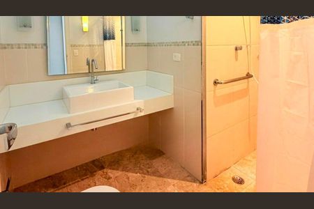 Casa à venda com 2 quartos, 155m² em Parque Colonial, São Paulo