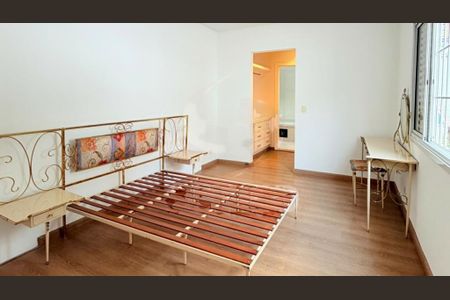 Casa à venda com 2 quartos, 155m² em Parque Colonial, São Paulo