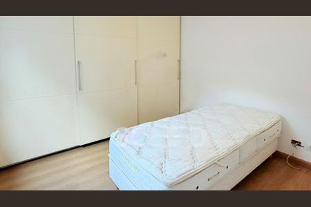 Casa à venda com 2 quartos, 155m² em Parque Colonial, São Paulo
