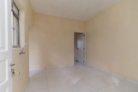 Sala/Cozinha de casa para alugar com 2 quartos, 50m² em Parque dos Bancarios, São Paulo