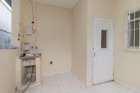 Casa para alugar com 50m², 2 quartos e sem vagaÁrea de Serviço