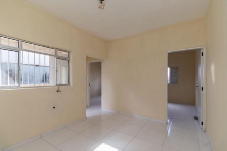 Casa para alugar com 2 quartos, 50m² em Parque dos Bancarios, São Paulo