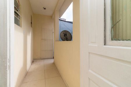Entrada de casa para alugar com 2 quartos, 50m² em Parque dos Bancarios, São Paulo
