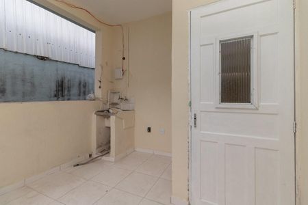 Casa para alugar com 50m², 2 quartos e sem vagaÁrea de Serviço