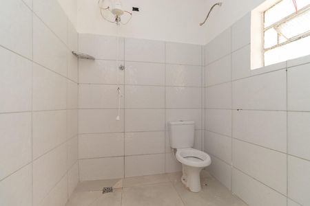Banheiro de casa para alugar com 2 quartos, 50m² em Parque dos Bancarios, São Paulo