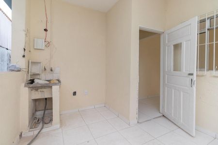 Casa para alugar com 50m², 2 quartos e sem vagaÁrea de Serviço