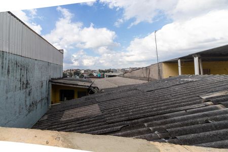 Quarto 1 vista de casa para alugar com 2 quartos, 50m² em Parque dos Bancarios, São Paulo