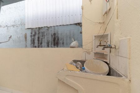 Casa para alugar com 50m², 2 quartos e sem vagaÁrea de Serviço