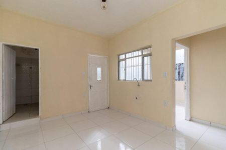 Casa para alugar com 50m², 2 quartos e sem vagaSala/Cozinha