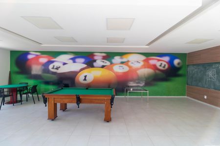 Apartamento para alugar com 42m², 2 quartos e 1 vaga Apartamento para alugar com 42m², 2 quartos e 1 vagaÁrea comum - Salão de Jogos