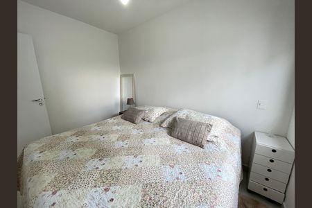 Quarto 1 de apartamento para alugar com 2 quartos, 55m² em Vila Sonia, São Paulo