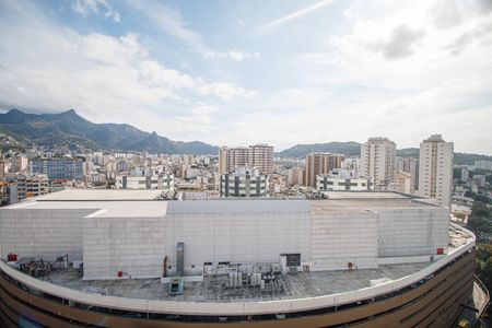 Sala Varanda Vista de apartamento à venda com 2 quartos, 69m² em Tijuca, Rio de Janeiro