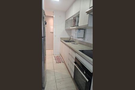 Apartamento à venda com 88m², 3 quartos e 2 vagas Apartamento à venda com 88m², 3 quartos e 2 vagasCozinha