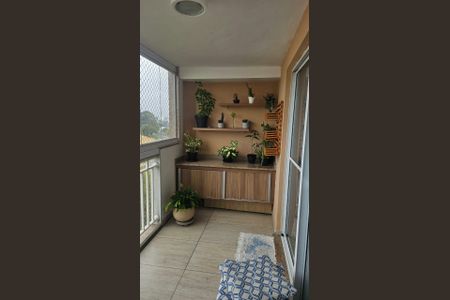 Apartamento à venda com 88m², 3 quartos e 2 vagas Apartamento à venda com 88m², 3 quartos e 2 vagasVaranda