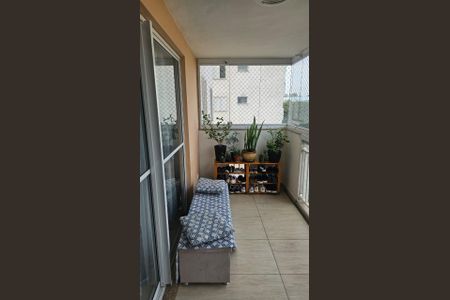 Apartamento à venda com 88m², 3 quartos e 2 vagas Apartamento à venda com 88m², 3 quartos e 2 vagasVaranda