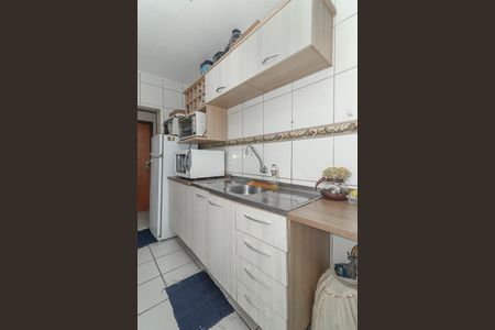 Cozinha de apartamento à venda com 1 quarto, 54m² em Jardim Sabará, Porto Alegre