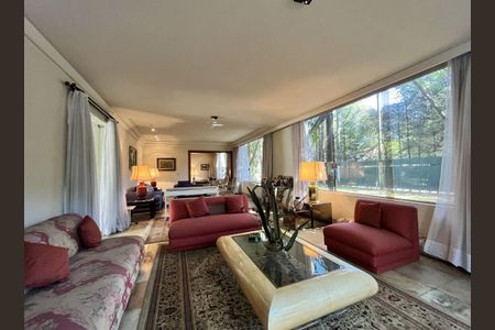 Casa à venda com 5 quartos, 865m² em Jardim America, São Paulo