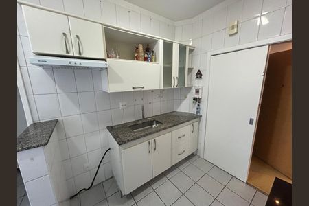 Apartamento para alugar com 3 quartos, 77m² em Buritis, Belo Horizonte