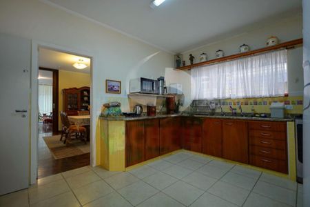 Casa à venda com 4 quartos, 439m² em Jardim Santa Helena, São Paulo