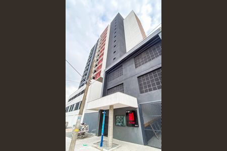 Apartamento à venda com 40m², 2 quartos e 1 vaga Apartamento à venda com 40m², 2 quartos e 1 vagaFachada