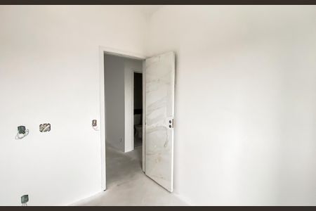 Quarto 2 de apartamento à venda com 2 quartos, 40m² em Vila Carmosina, São Paulo