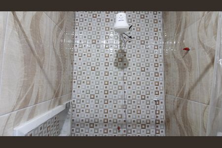 Banheiro de kitnet/studio para alugar com 1 quarto, 150m² em Parque Eldorado 2, Cabo Frio