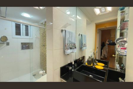 Apartamento à venda com 75m², 3 quartos e 2 vagas