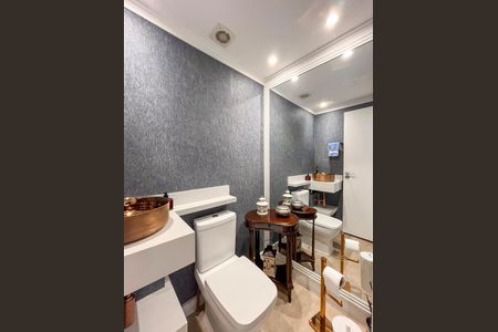 Apartamento à venda com 144m², 3 quartos e 3 vagas Apartamento à venda com 144m², 3 quartos e 3 vagasLavabo