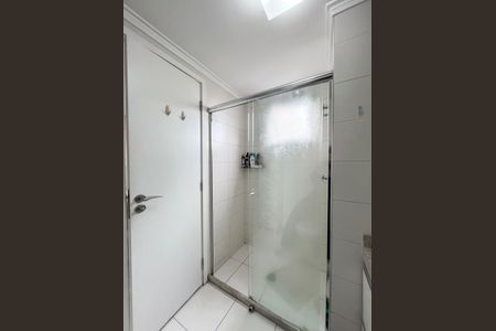 Apartamento à venda com 144m², 3 quartos e 3 vagas Apartamento à venda com 144m², 3 quartos e 3 vagasBanheiro da Suíte 1