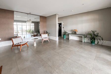 Apartamento à venda com 144m², 3 quartos e 3 vagas Apartamento à venda com 144m², 3 quartos e 3 vagasHall social