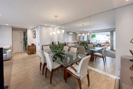 Apartamento à venda com 144m², 3 quartos e 3 vagas Apartamento à venda com 144m², 3 quartos e 3 vagasSala