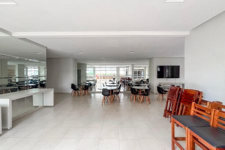 Apartamento à venda com 144m², 3 quartos e 3 vagas Apartamento à venda com 144m², 3 quartos e 3 vagasSalão de Festas