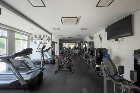 Apartamento à venda com 144m², 3 quartos e 3 vagas Apartamento à venda com 144m², 3 quartos e 3 vagasAcademia