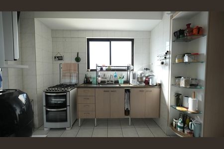 Apartamento à venda com 81m², 2 quartos e 2 vagasCozinha