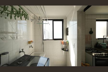 Apartamento à venda com 81m², 2 quartos e 2 vagasÁrea de Serviço