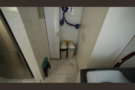 Apartamento à venda com 81m², 2 quartos e 2 vagasÁrea de Serviço