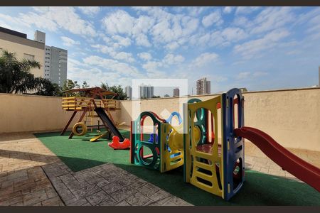 Apartamento à venda com 81m², 2 quartos e 2 vagas Apartamento à venda com 81m², 2 quartos e 2 vagasÁrea comum - Playground