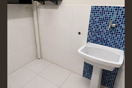 Apartamento para alugar com 72m², 2 quartos e 1 vaga