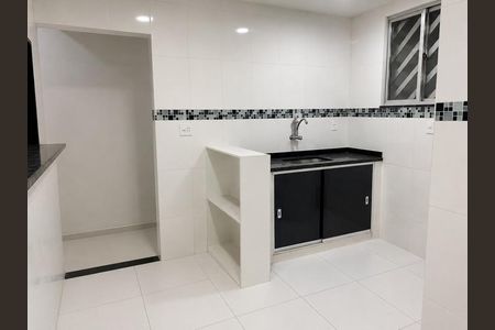 Apartamento para alugar com 72m², 2 quartos e 1 vaga