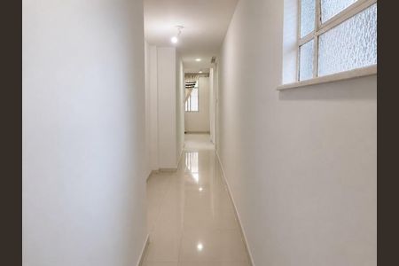 Apartamento para alugar com 72m², 2 quartos e 1 vaga