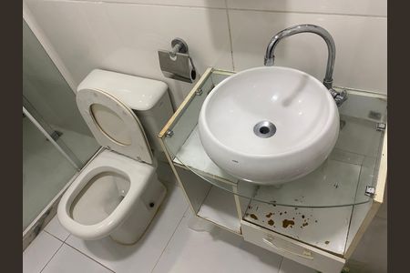 Apartamento para alugar com 72m², 2 quartos e 1 vaga