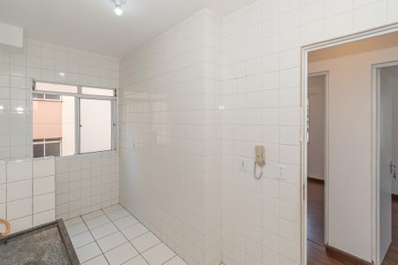 Apartamento para alugar com 49m², 2 quartos e 1 vaga Apartamento para alugar com 49m², 2 quartos e 1 vagaCozinha e Área de Serviço