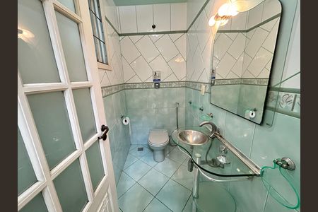 Casa para alugar com 160m², 3 quartos e 3 vagasLavabo