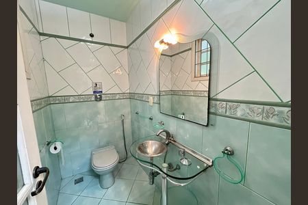 Casa para alugar com 160m², 3 quartos e 3 vagasLavabo