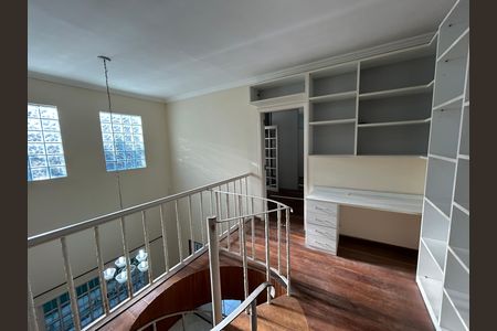 Casa para alugar com 160m², 3 quartos e 3 vagasHall dos quartos