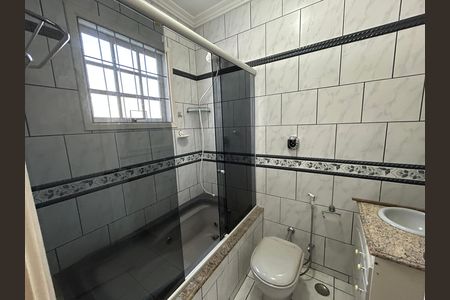 Casa para alugar com 160m², 3 quartos e 3 vagasBanheiro da Suíte