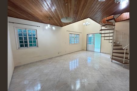 Sala de casa para alugar com 3 quartos, 160m² em Madureira, Rio de Janeiro