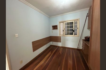 Casa para alugar com 160m², 3 quartos e 3 vagasQuarto 1