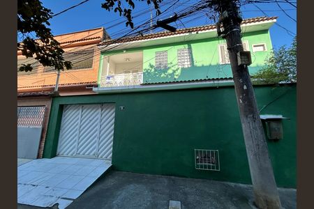Casa para alugar com 160m², 3 quartos e 3 vagasFachada